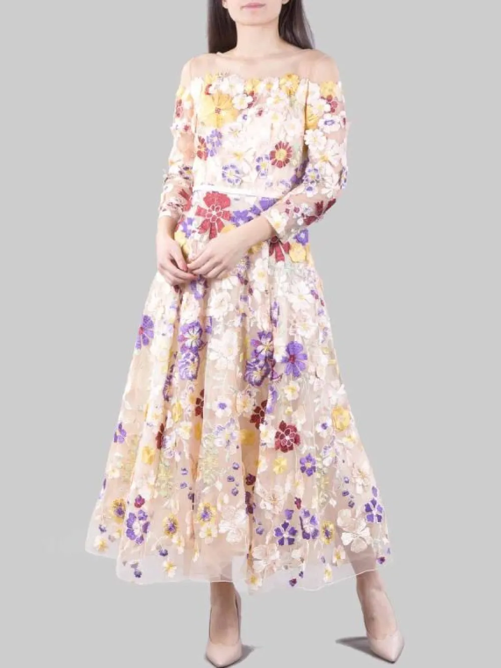 ABITO MIDI IN TULLE RICAMATO CON FIORI MULTICOLORE E MINI CINTURA IN VITA | CARLA RUIZ Best