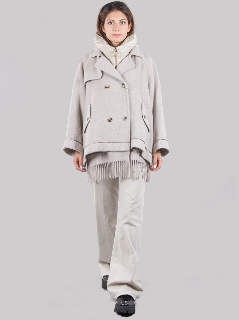 Cappa con frange | VIOLANTI Outlet
