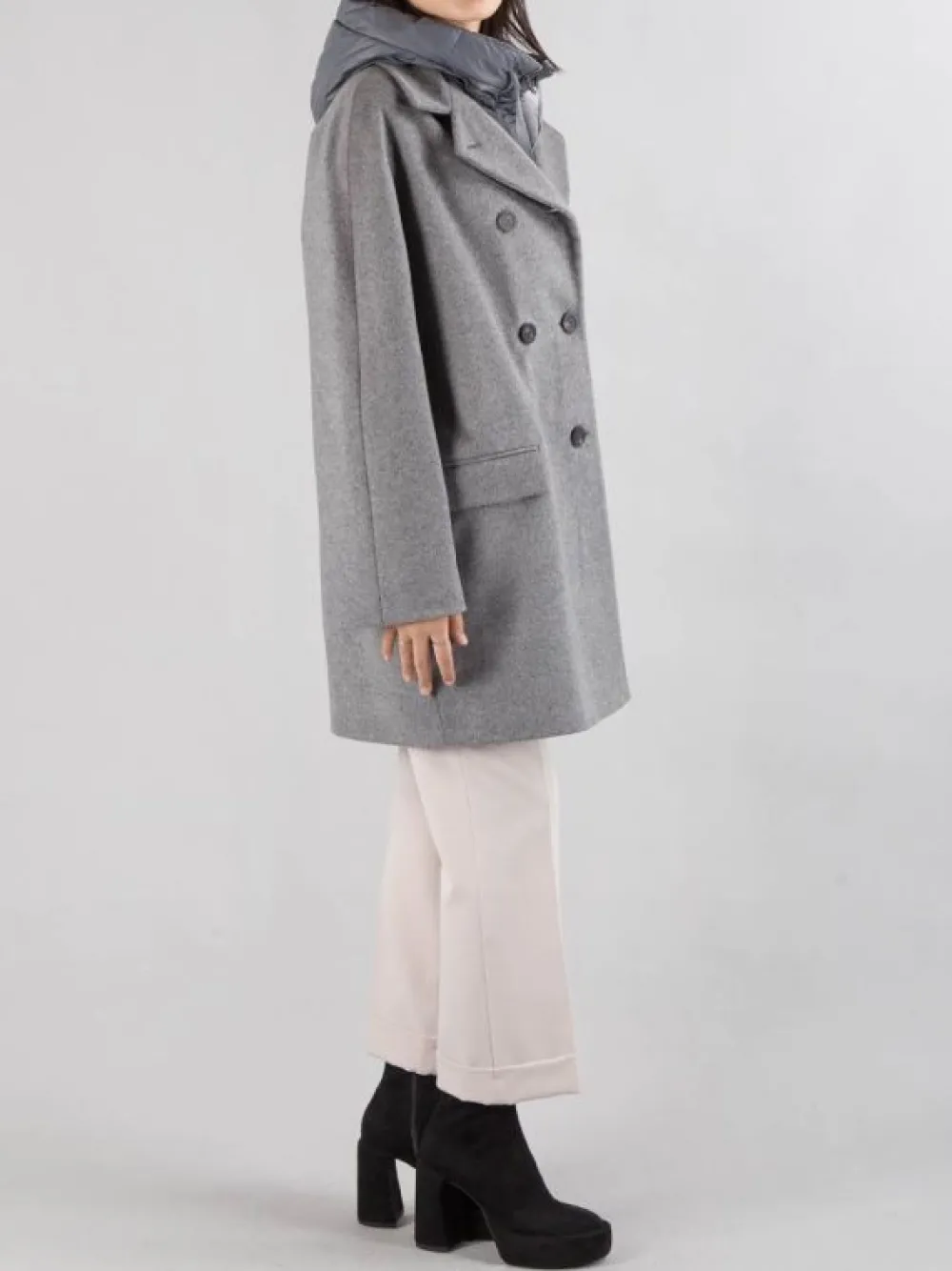 CAPPOTTO OVERSIZE IN PANNO CON IMBOTTITURA PARZIALE E CAPPUCCIO | MOUCHE Outlet