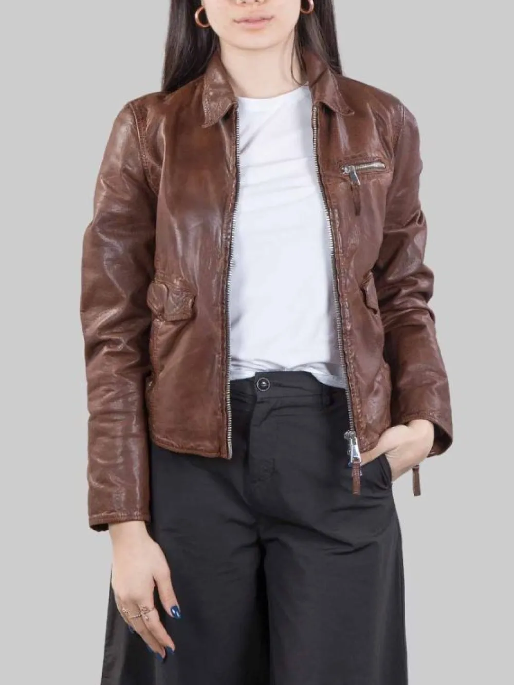 GIUBBETTO KOS IN PELLE EFFETTO VINTAGE | THE JACKIE LEATHERS New