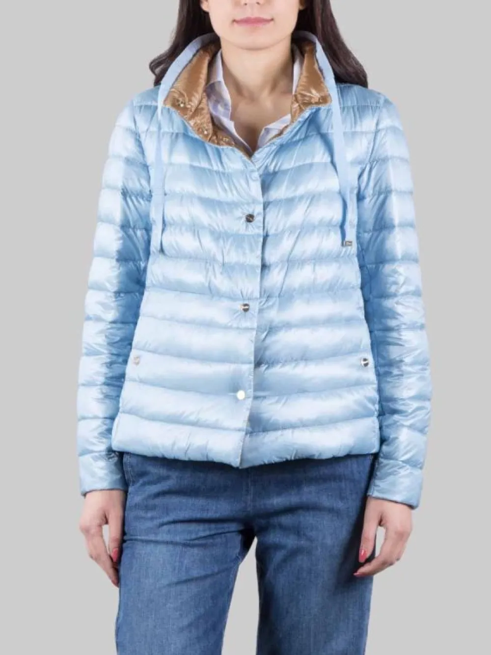 GIUBBETTO REVERSIBILE IN NYLON E CARAMELLO ULTRALEGGERO | HERNO New