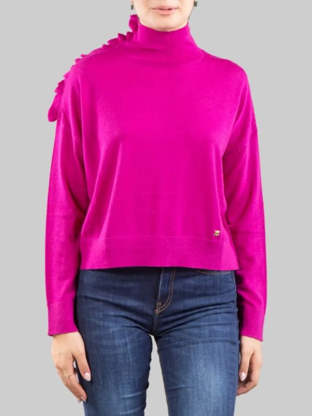 MAGLIA DOLCEVITA IN LANA CON RUCHE DECORATIVA SULLA SPALLA | PINKO Best