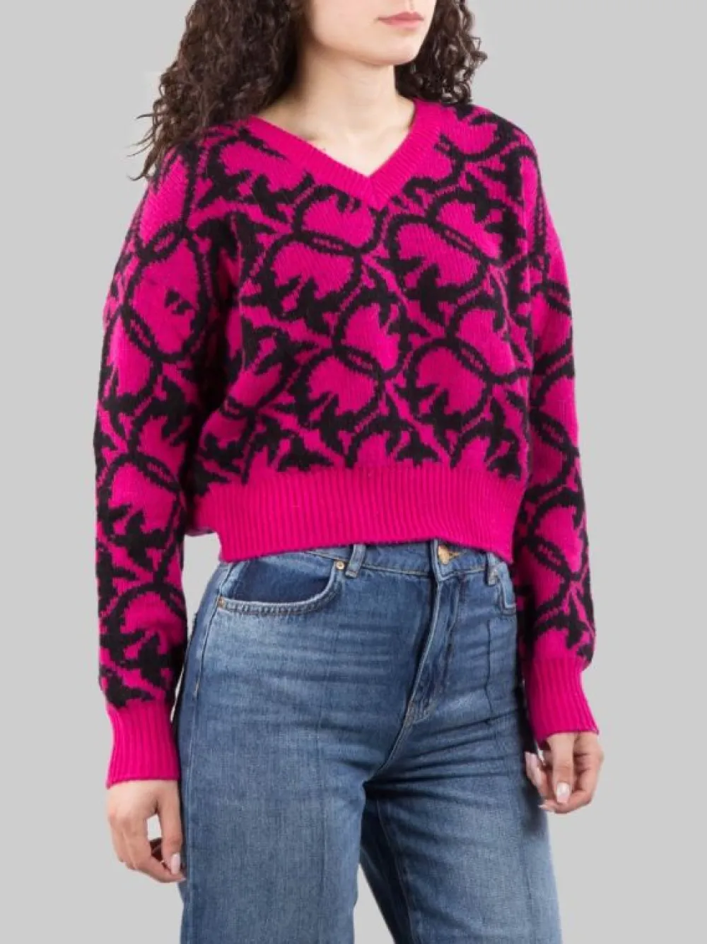 MAGLIA OVINO IN MISTO LANA E ALPACA CON LOGO ALL OVER E NERA | PINKO Sale