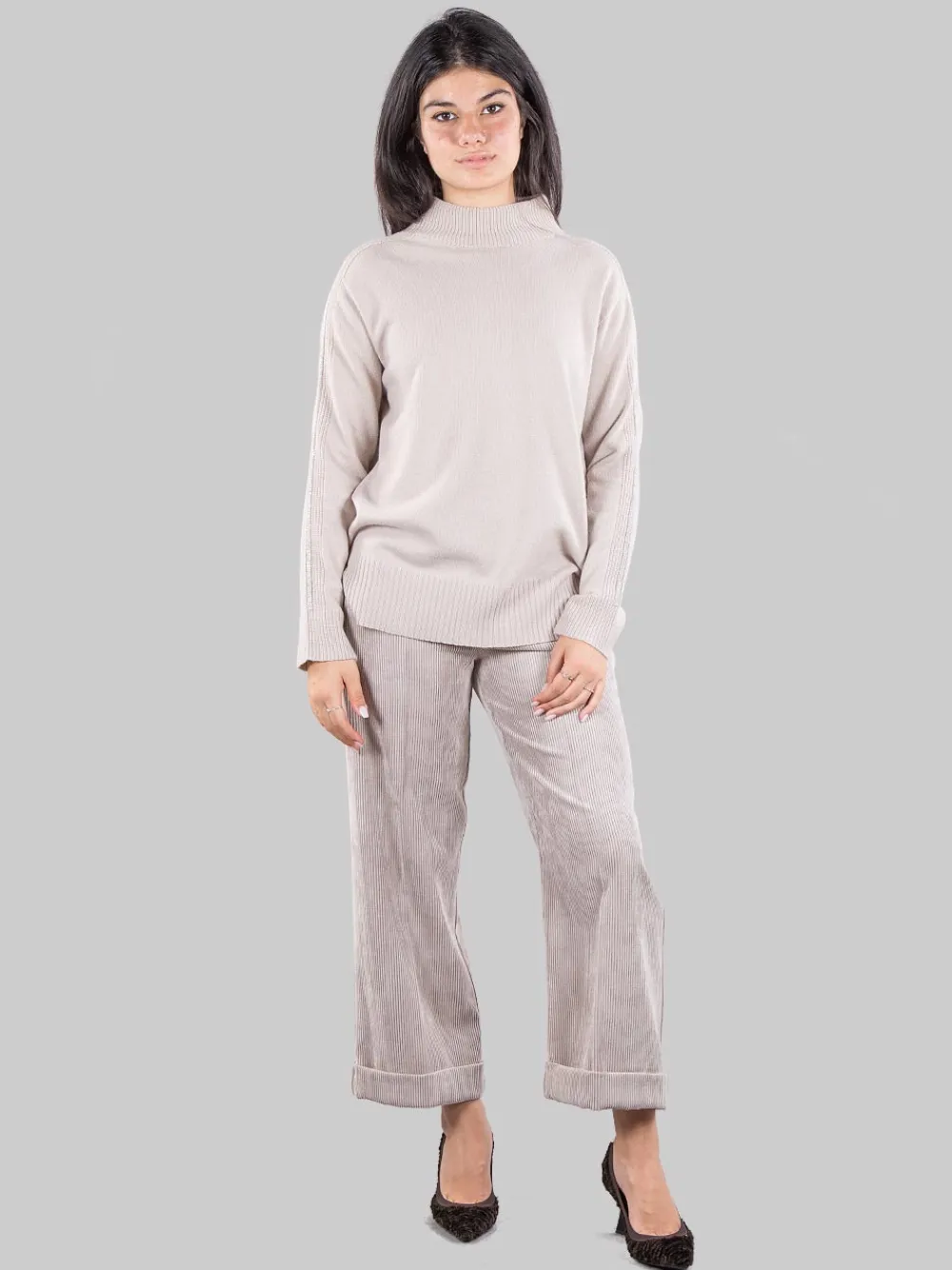 Pantaloni cropped in velluto | D.EXTERIOR New