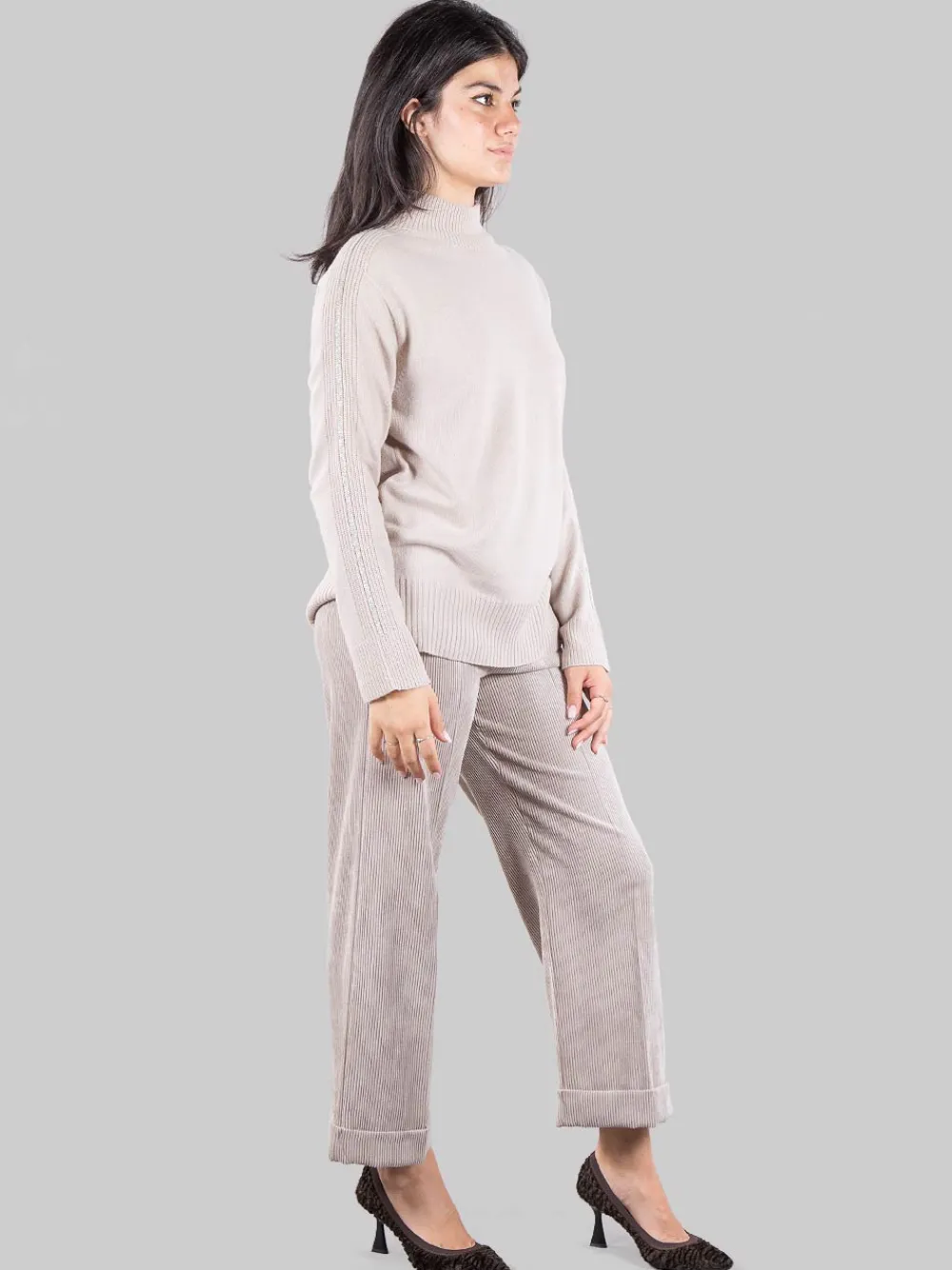 Pantaloni cropped in velluto | D.EXTERIOR New