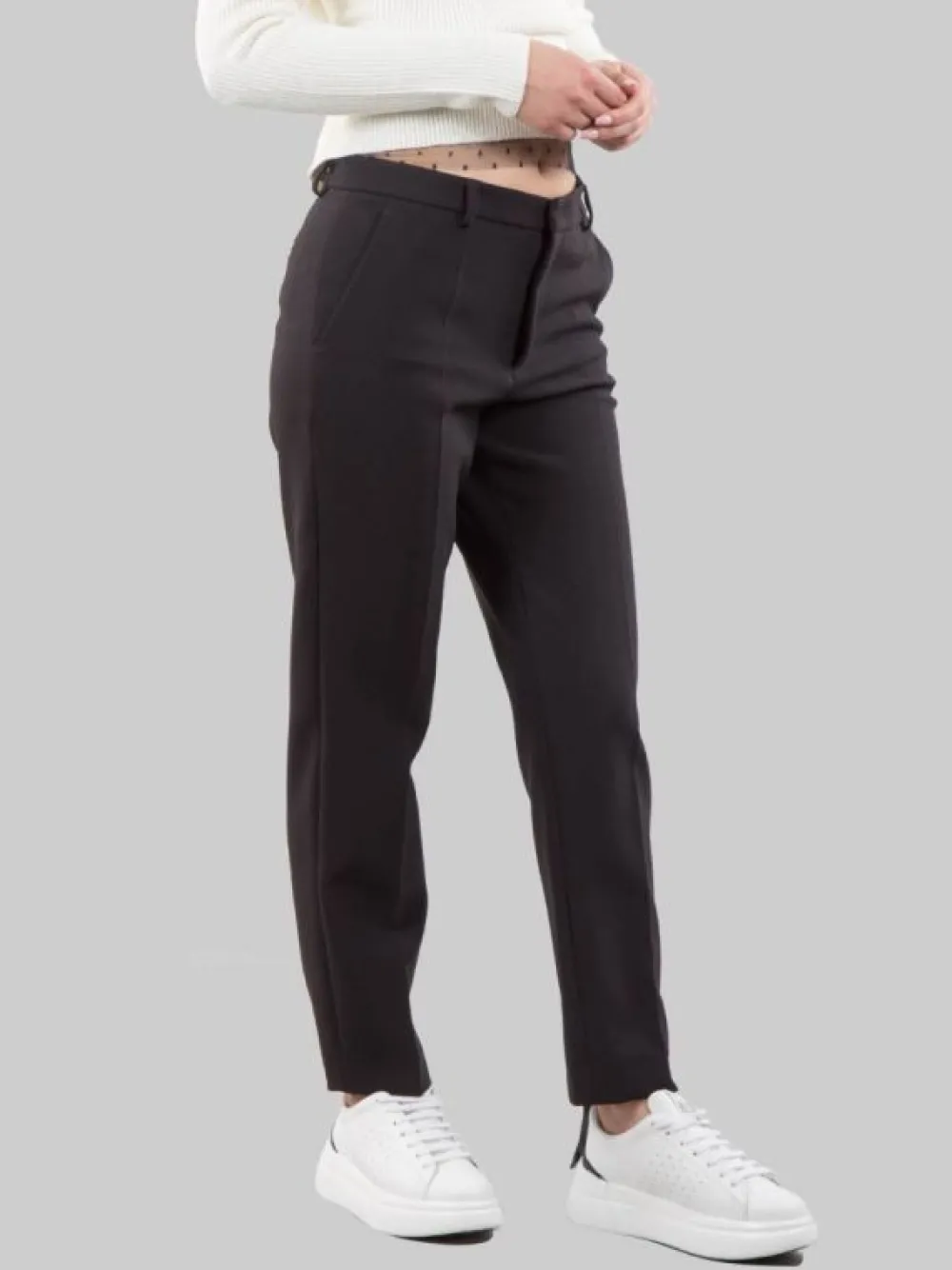 PANTALONI CROPPED NERI IN CADY TECNICO ELASTICIZZATO | RED VALENTINO New