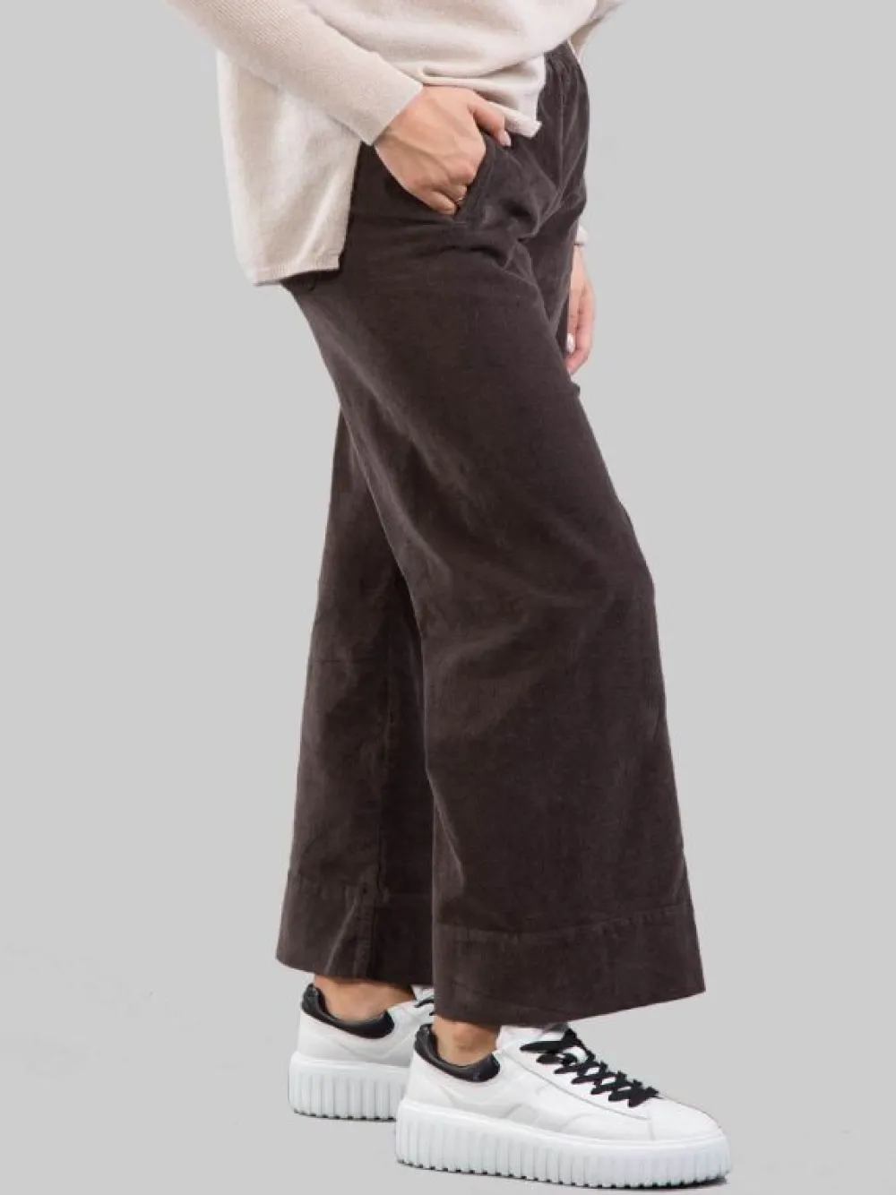 PANTALONI RELAXED CAFFÈ A COSTINE CON ELASTICO IN VITA | CIGALA'S Hot