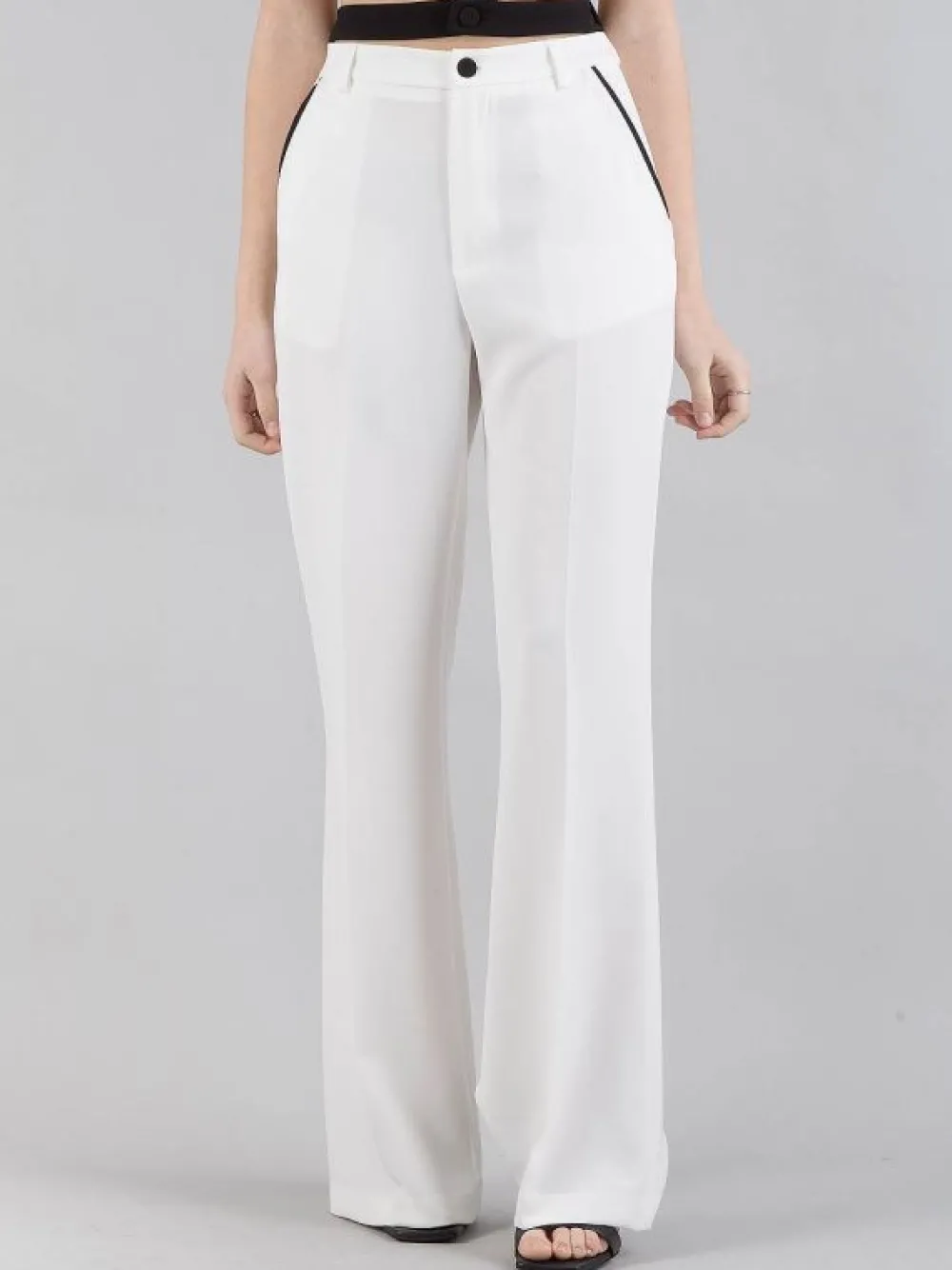 PANTALONI VITA ALTA PALAZZO IN GABARDINA DI LANA E VISCOSA SMOKE | RED VALENTINO Online