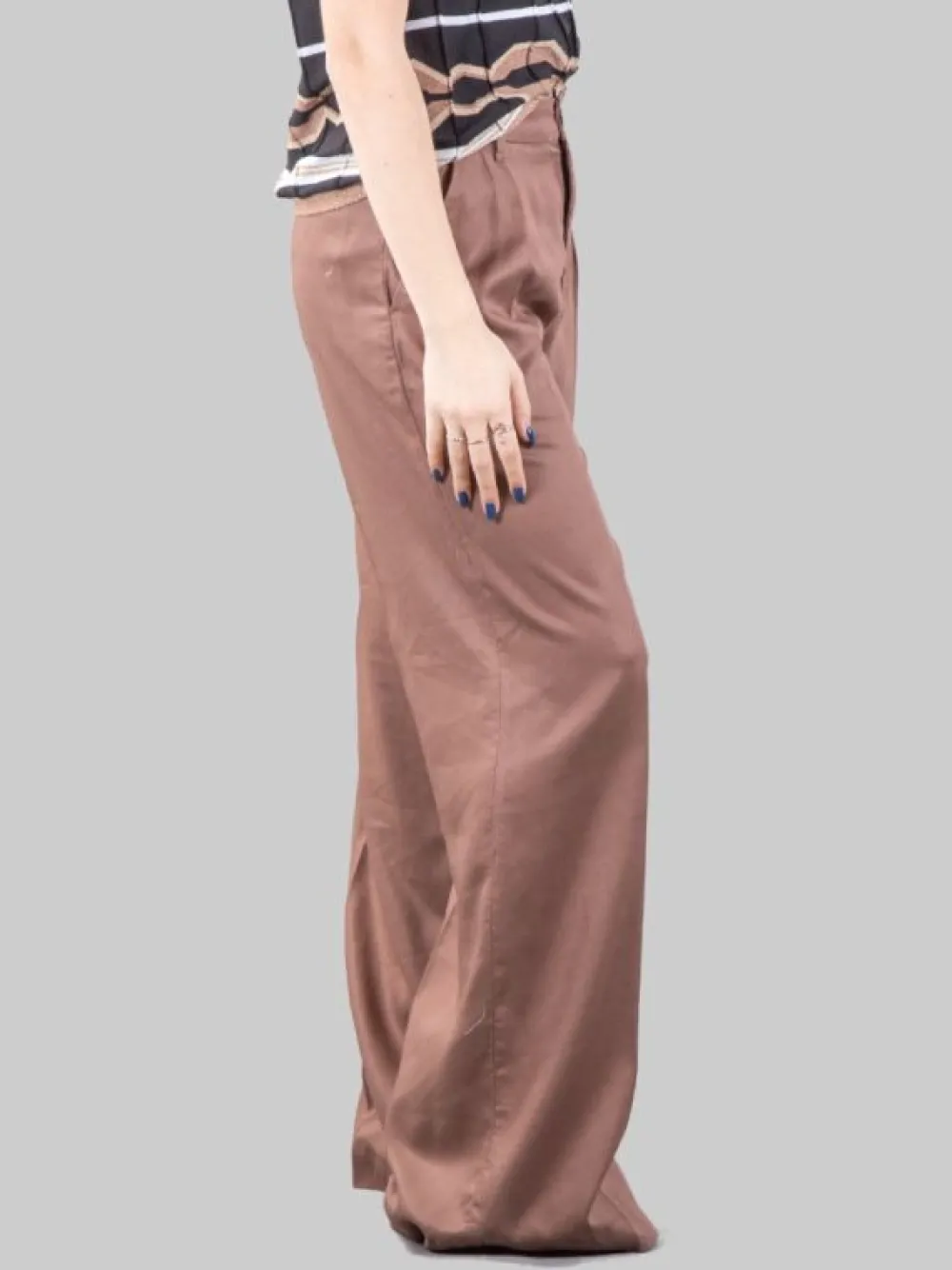 PANTALONI WIDE LEG A VITA ALTA MARRONI IN MORBIDO LYOCELL CON PINCES | PINKO Best