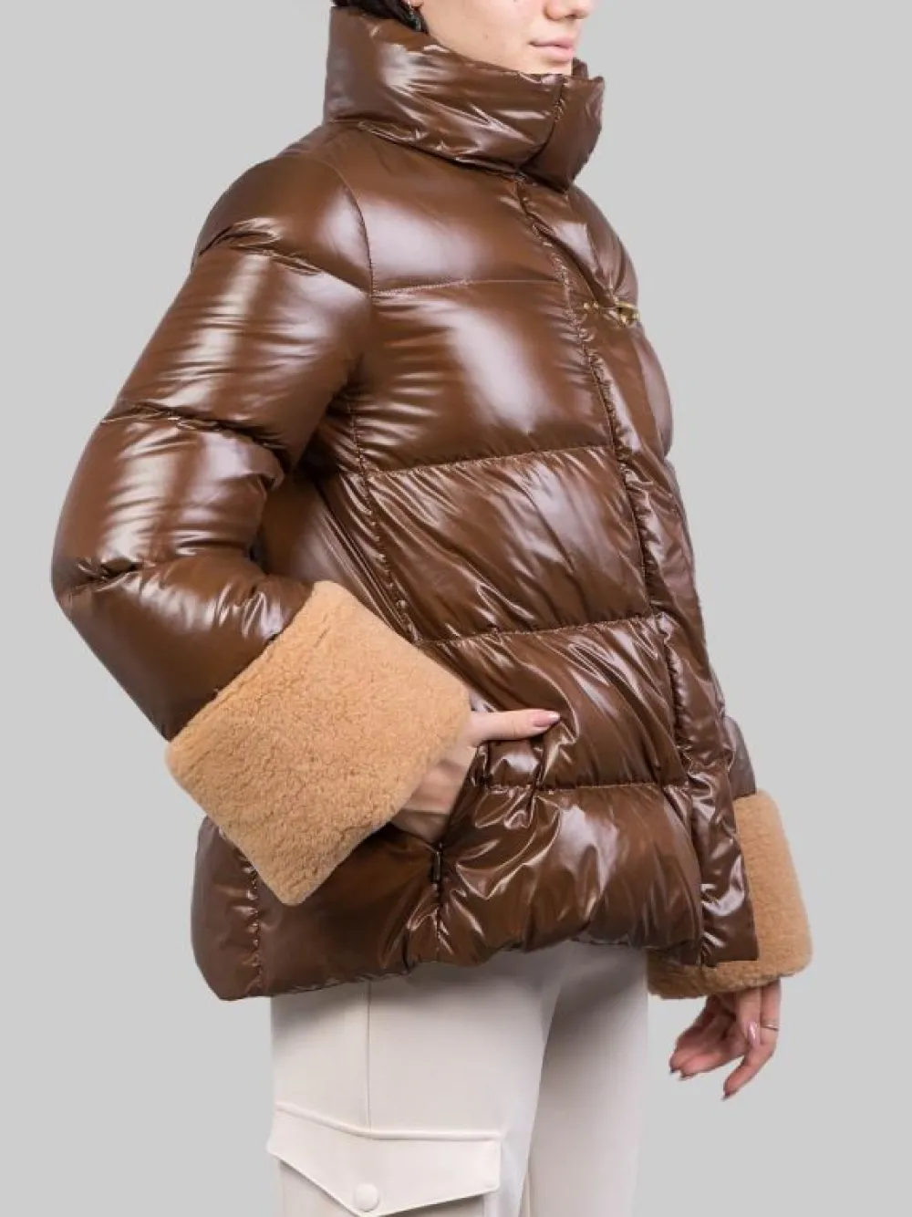 PIUMINO MODELLO CAPPA CON POLSINI EFFETTO SHEARLING | FAY Outlet