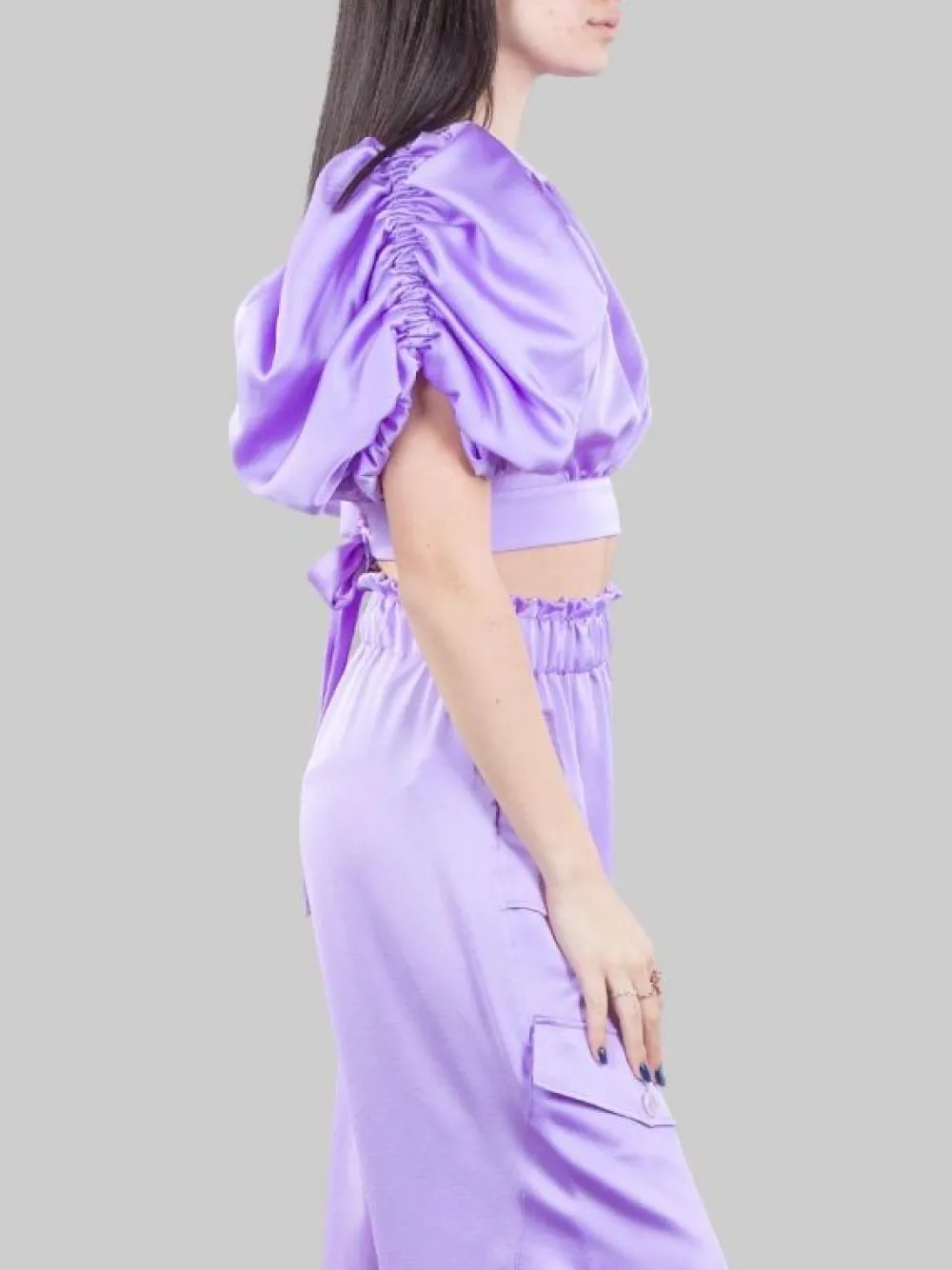 TOP CORTO IN COTONE A COSTINE CON FIORE ANTERIORE | GINA GORGEOUS Hot